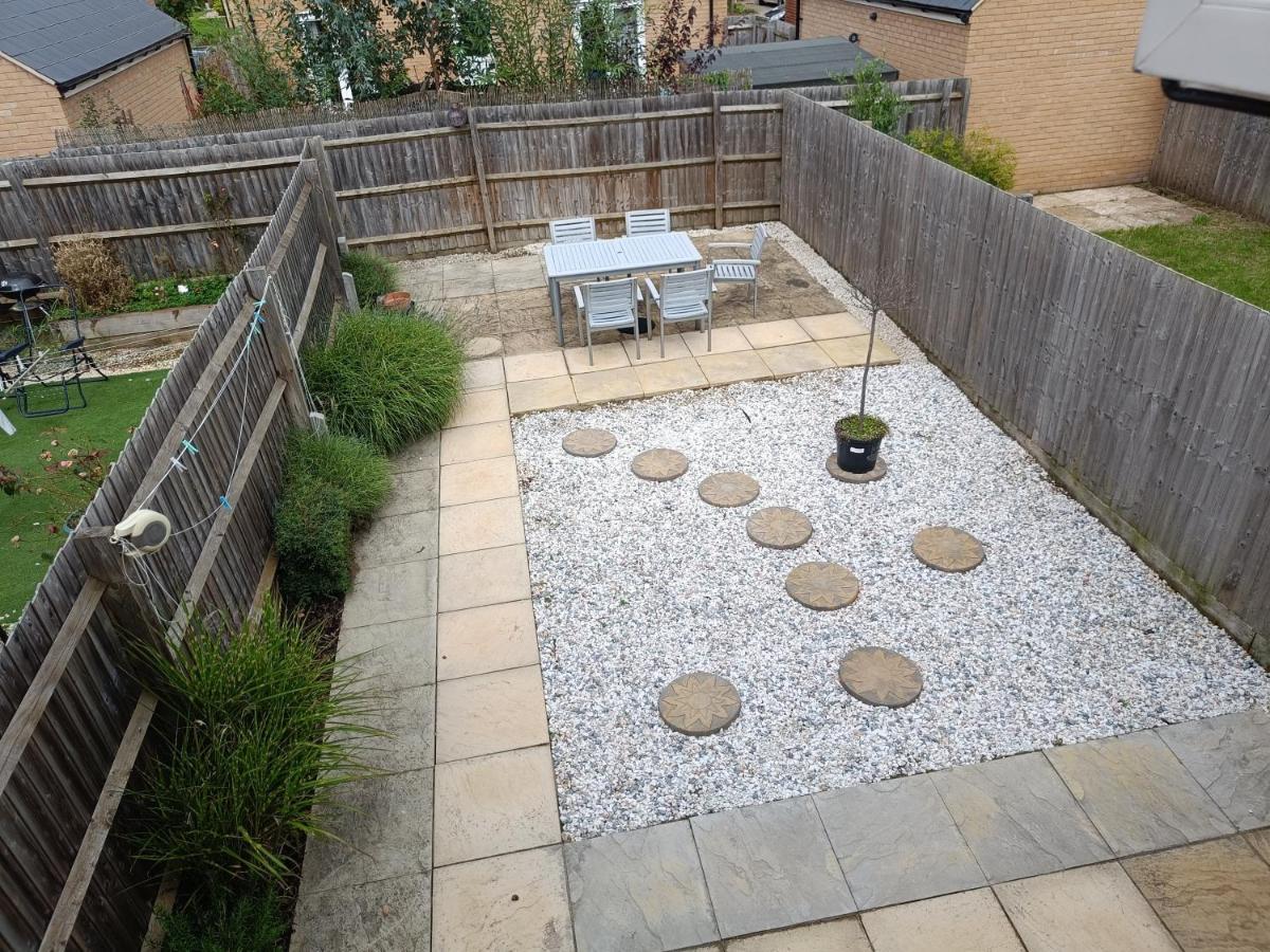 3 Bedroom Townhouse Near Bicester Village Extérieur photo