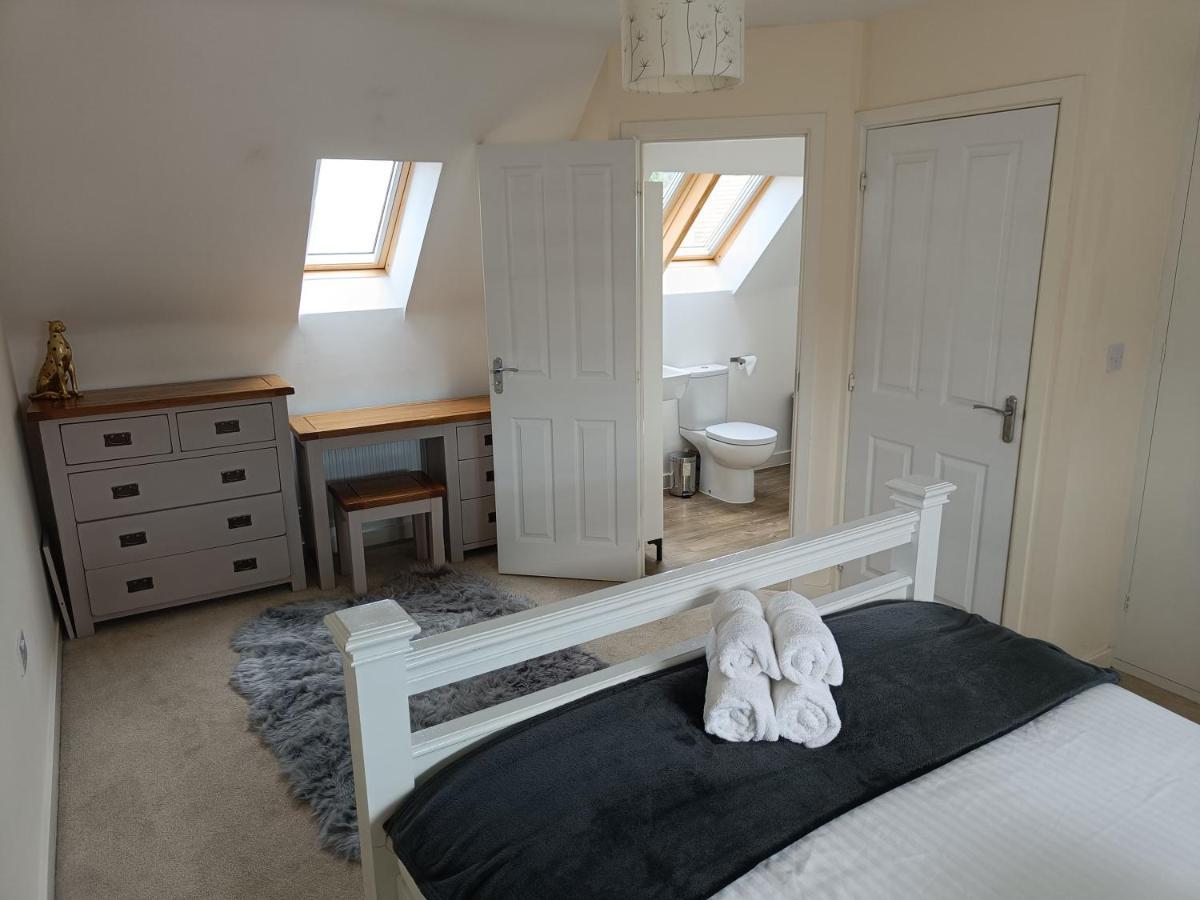 3 Bedroom Townhouse Near Bicester Village Extérieur photo