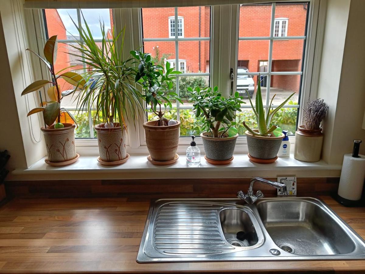 3 Bedroom Townhouse Near Bicester Village Extérieur photo