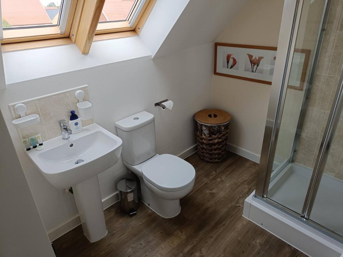 3 Bedroom Townhouse Near Bicester Village Extérieur photo