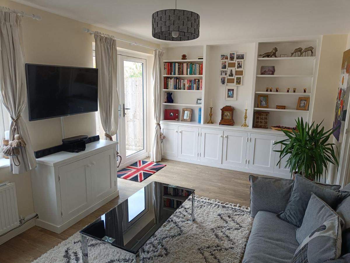 3 Bedroom Townhouse Near Bicester Village Extérieur photo