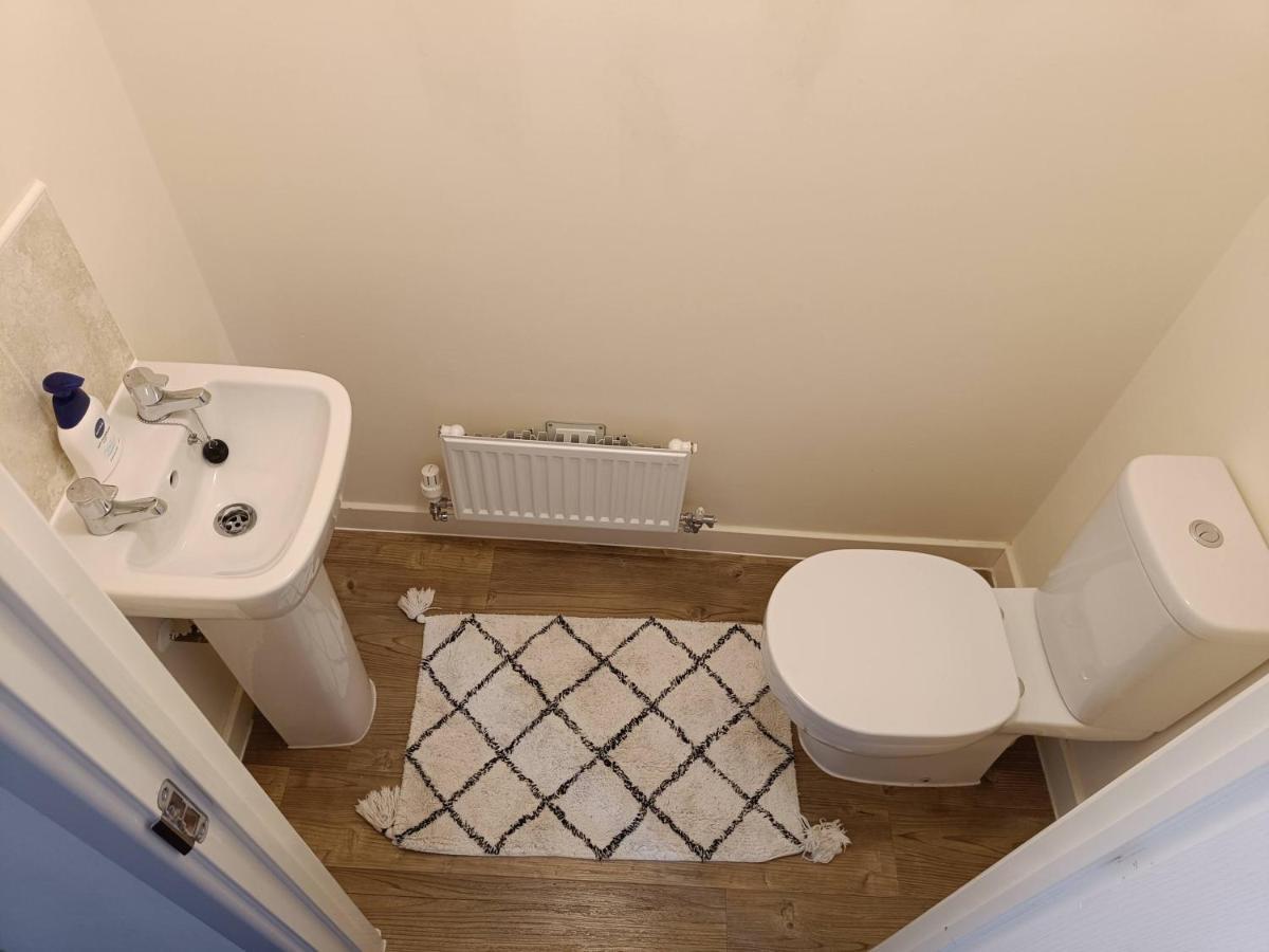 3 Bedroom Townhouse Near Bicester Village Extérieur photo